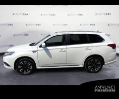 Mitsubishi Outlander III 2016 Benzina phev 2.... - 7