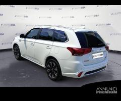 Mitsubishi Outlander III 2016 Benzina phev 2.... - 8