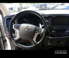 Mitsubishi Outlander III 2016 Benzina phev 2.... - 11