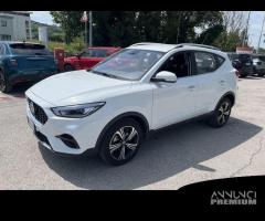 MG ZS 2021 MG 1.5L 5MT COM White - 1