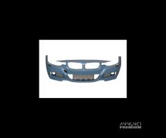 Bmw serie 3 F30 Bodykit M-Tech con fendinebbia