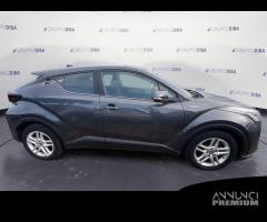 Toyota C-HR I 2020 1.8h Active e-cvt