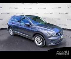 Volkswagen Tiguan II 2016 Benzina 1.5 tsi Bus...