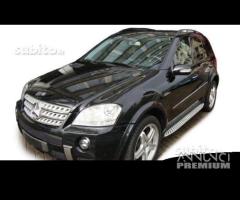 Mercedes ML W164 2005>2011 Pedane laterali OEM