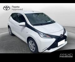 Toyota Aygo II 2018 5p 5p 1.0 x-cool 72cv - 3