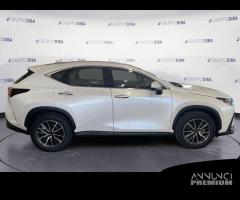 Lexus NX 2.5H ECVT 2WD BUSINESS MY24