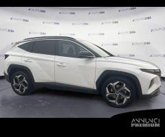 Hyundai Tucson III 2021 1.6 hev Exellence 2wd...