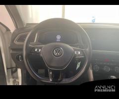 Volkswagen T-Roc 2017 Benzina 1.5 tsi Business - 16