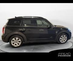 MINI Mini Countryman F60 2017 Diese Mini Coun...