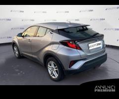 Toyota C-HR I 2020 1.8h Active e-cvt