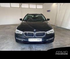 BMW Serie 5 G31 2017 Touring Diese 520d Touri...