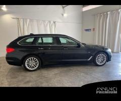 BMW Serie 5 G31 2017 Touring Diese 520d Touri...