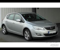 ricambi usati opel astra 2009-2015 #1