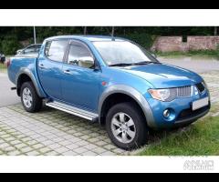 ricambi usati mitsubishi L200 L 200 2005-2015 #4