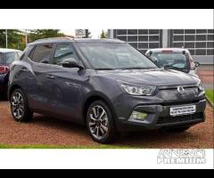 Ricambi usati ssangyong tivoli 2015 #d