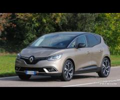 ricambi usati renault scenic 2016 #z