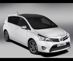 ricambi usati toyota verso 2013-2018 #z