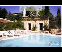 Villa eventi con piscina Bucine e camere b&b