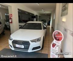 Audi A4 2.0 TDI S line Edition 150cv