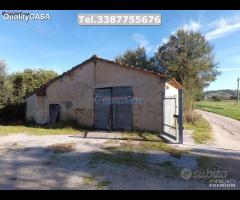 La Chiusa casa abbinata con corte e terreno