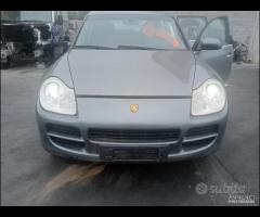 Porsche Cayenne 3.2 BFD 2006 Demolita Per Ricambi - 3