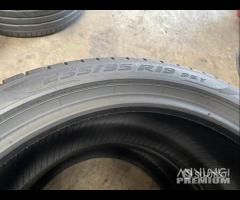 225/40 R19 e 255/35 R19. Pirelli Pzero Runflat - 3