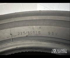 2 gomme 225/60 R16. Jinyu Seminuove all 95%