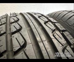 2 gomme 205/60 R15. Pirelli Seminuove