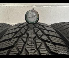 4 gomme 185/60 R15. Nokian Invernali al 95%