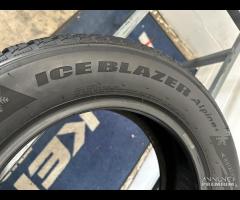 2 gomme 205/60 R15. Sailun Invernali al 95%