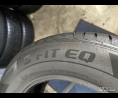 2 gomme 205/60 R15. Laufenn Estive al 85%