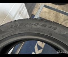 2 gomme 235/50 R19. Pirelli Invernali