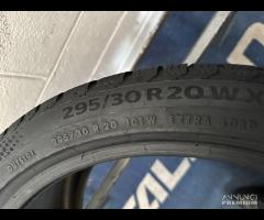 2 gomme 295/30 R20. Continental Invernali