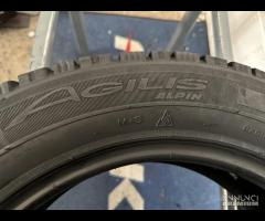 2 gomme 195/60 R16 C. Michelin Invernali al 90%