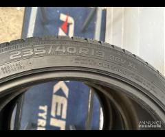 2 gomme 235/40 R19. Nokian Invernali