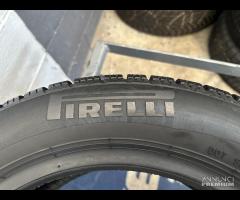 2 gomme 195/55 R15. Pirelli Invernali al 90%