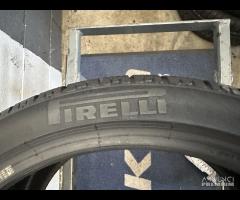 2 gomme 255/35 R19 - 96V. Pirelli Invernali - 5