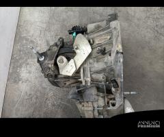 CAMBIO MANUALE COMPLETO DACIA Duster 1Â° Serie 320