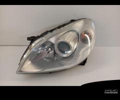 Faro ant sx MERCEDES CLASSE B Sports Tourer (W245)