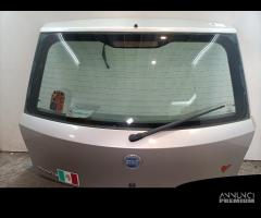 PORTELLONE POSTERIORE COMPLETO FIAT Punto Berlina