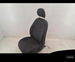 Sedile anteriore sinistro Toyota Yaris 1.3 B 2002