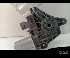 MOTORINO ALZAVETRO POSTERIORE SINISTRO FIAT 500 X