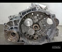 CAMBIO MANUALE COMPLETO VOLKSWAGEN Golf 4 Berlina - 1