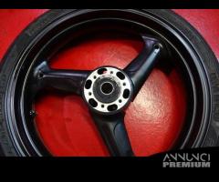 CERCHIO ANTERIORE DUCATI MONSTER 696 - 9