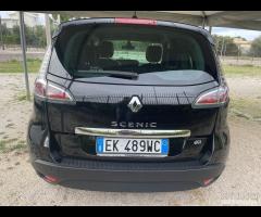 RENAULT Scenic 1.5 dCi DIESEL - 4