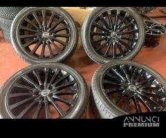 Cerchi e gomme range rover 20