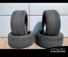 Gomme macan 295 40 20