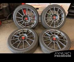 CERCHI E GOMME 550 ABARTH 17