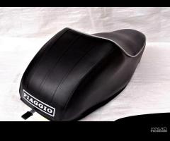 Sella Gobba con PORTACASCO Vespa 50 Special R L