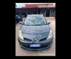 Renault Clio 1.5 Dci 2008 TAGLIANDATA - 2